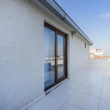Kent Meydani Apartment